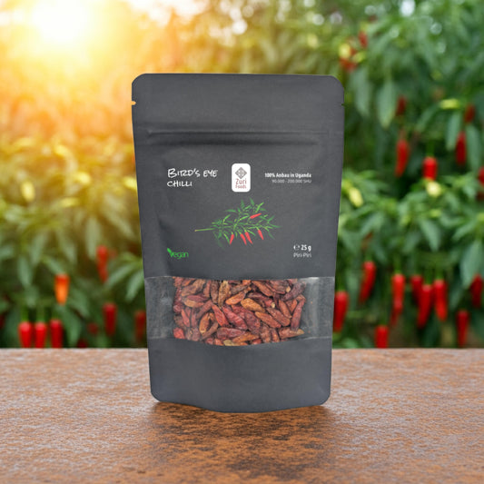 Packung Bird's Eye Chili vor Piri Piri Farm in Uganda